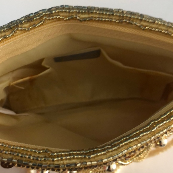 SALE ๐ฅ Bundle of 4 Night-Out Purses ๐ - Picture 11 of 16